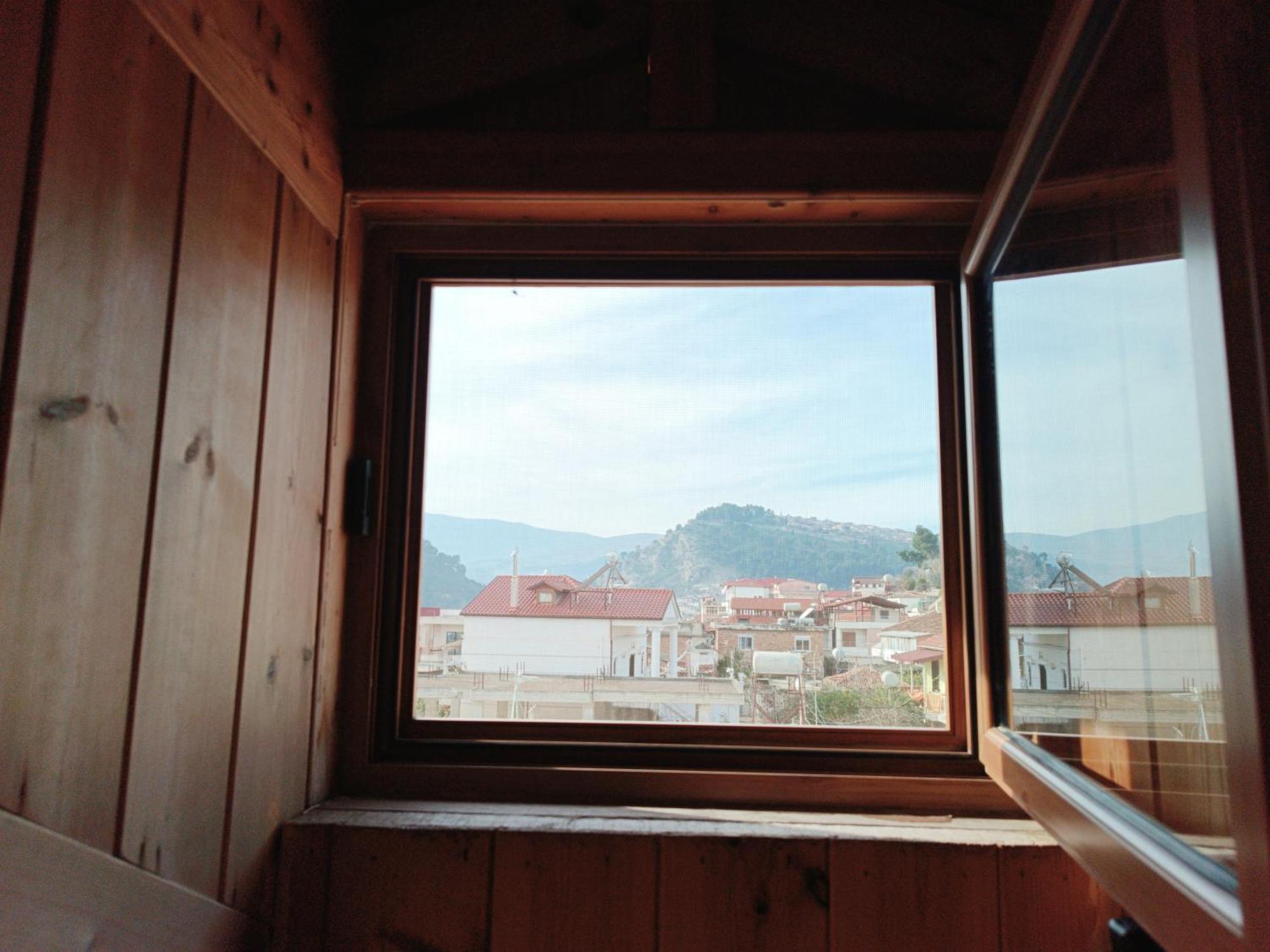 Guesthouse Eva Suite Μπεράτ Εξωτερικό φωτογραφία