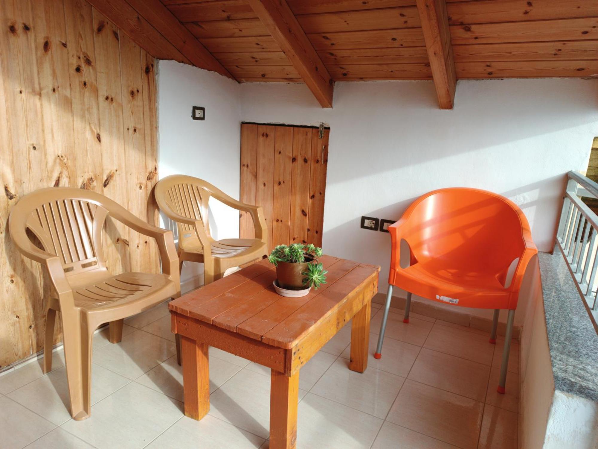 Guesthouse Eva Suite Μπεράτ Εξωτερικό φωτογραφία